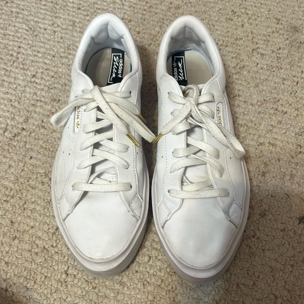 Adidas Sneakers